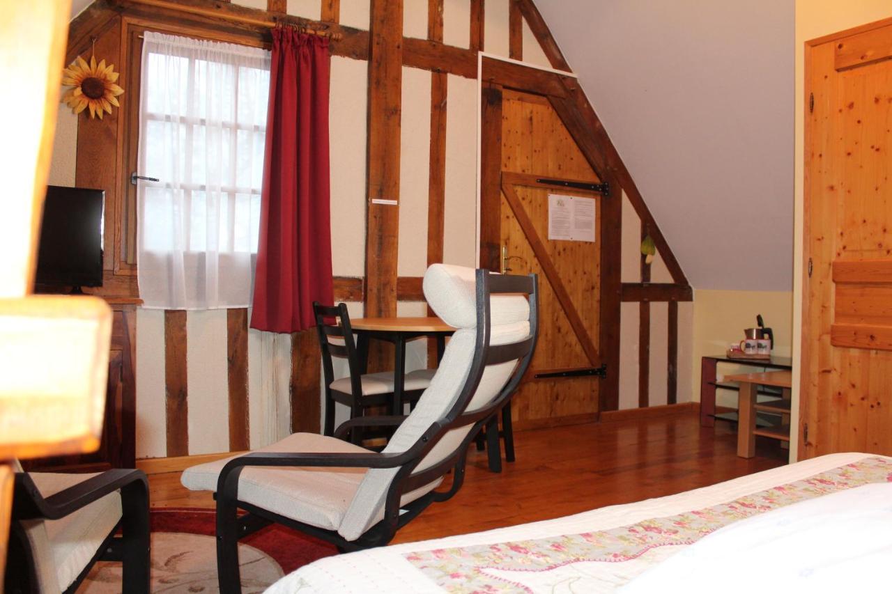 B&B Devalpierre Adult Only Glanville 外观 照片
