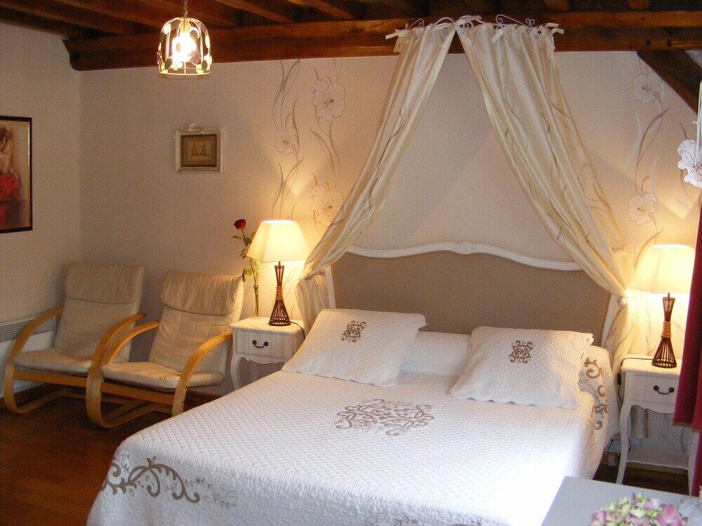 B&B Devalpierre Adult Only Glanville 外观 照片